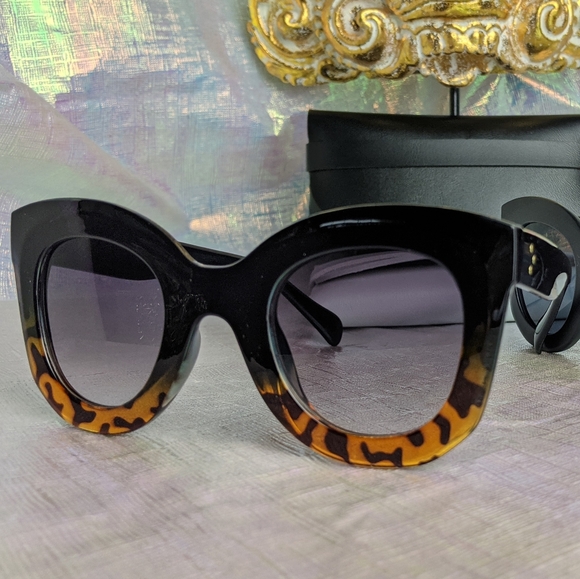 Cat Eye Frame Sunglasses Vintage Style Retro Sexy - Picture 14 of 17